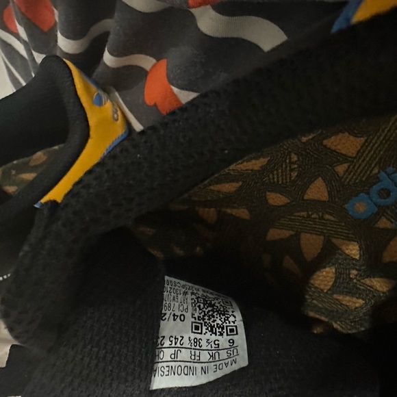 Adidas Superstar J “Black Gold Blue” - Picture 4 of 7